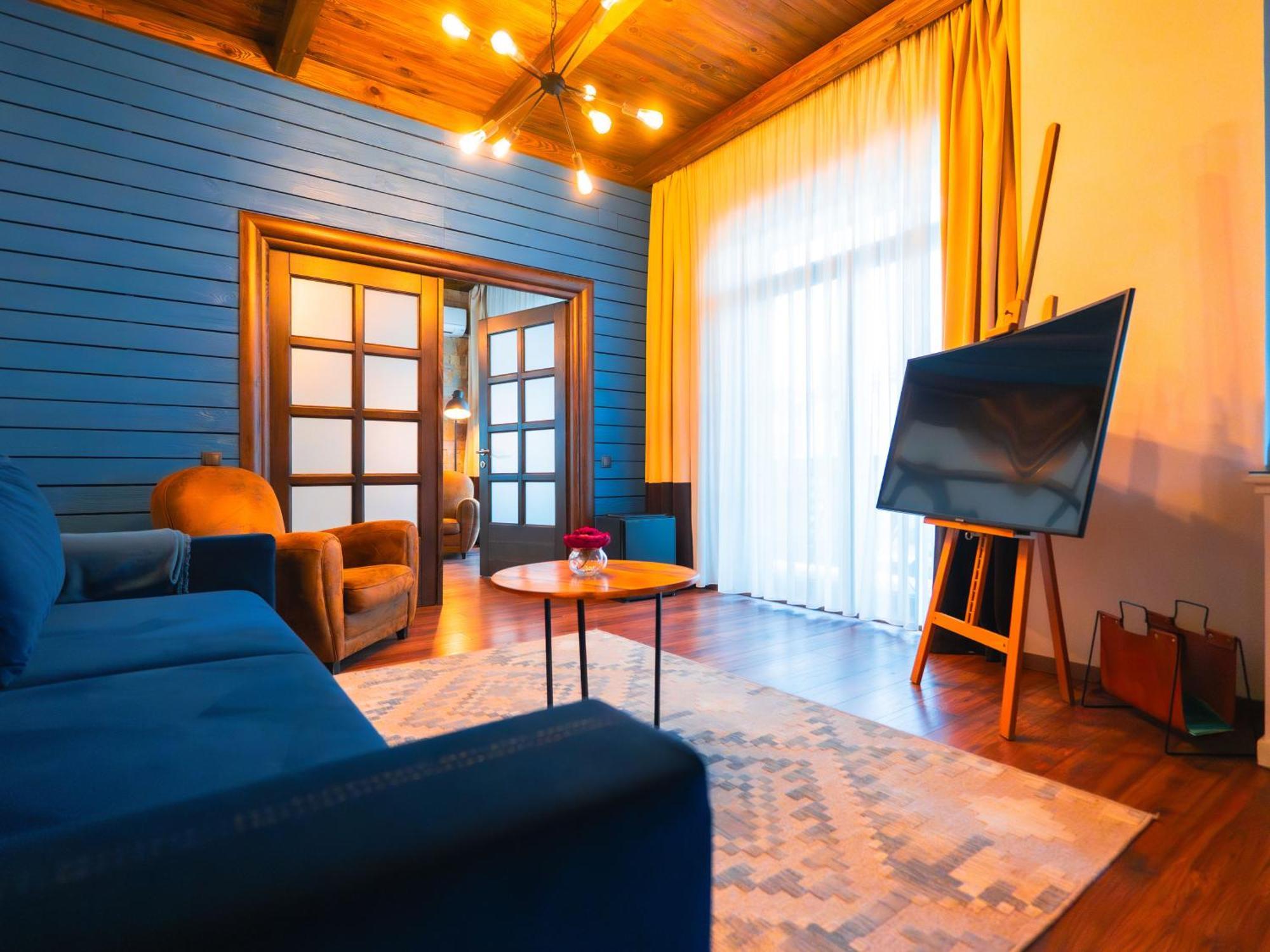 Kaban Boutique - 5Star Central Villa In Vatra Dornei Luaran gambar
